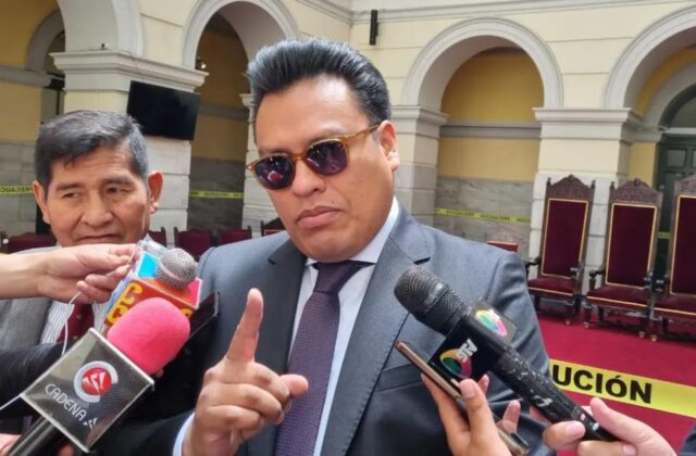 Campero solicita aclaraciones sobre su visa revocada en EE.UU.