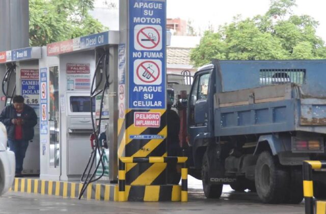 Ministro Bascopé alerta sobre el impacto de la subvención en el contrabando de combustibles
