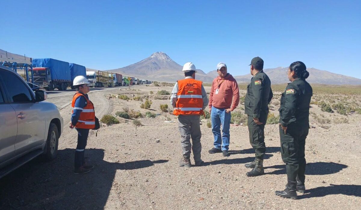 Fortalecen controles en la ruta Oruro-Pisiga para potenciar el comercio