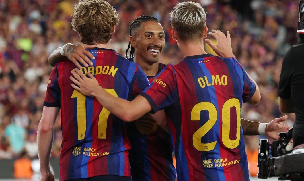 Barcelona se impone y asume el control de la Liga con una contundente victoria