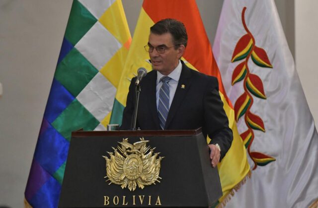 Rodrigo Paz presenta medidas para potenciar infraestructura en Bolivia