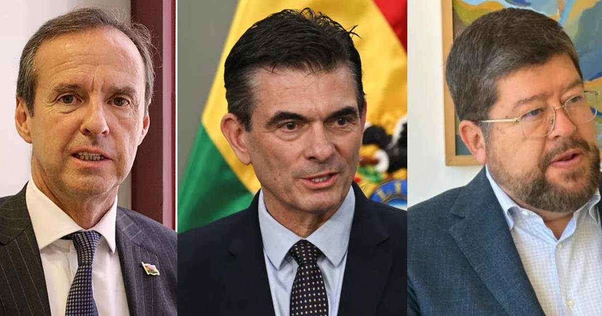Paz busca diálogo con líderes políticos para reformar la Constitución