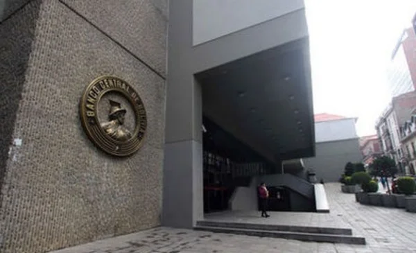 El BCB establece una inmovilización del 3% de depósitos en bolivianos