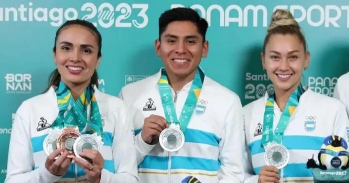 Bolivia pierde a sus talentos en el ráquetbol: tres deportistas brillan en Argentina