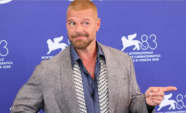 Ricky Martin sorprende en Venecia con su nueva película