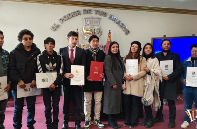 Premian a los Mejores Cortometrajes Audiovisuales de Oruro