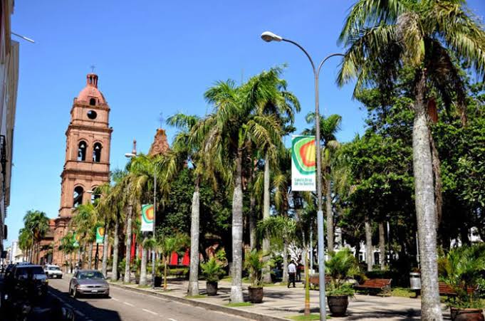 Alerta de Senamhi por lluvias en el occidente y calor extremo en Santa Cruz