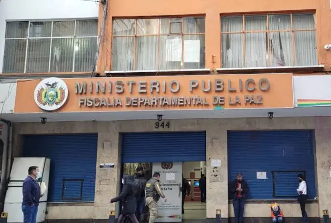 Fiscalía investiga a funcionarios tras sanciones de EE. UU.