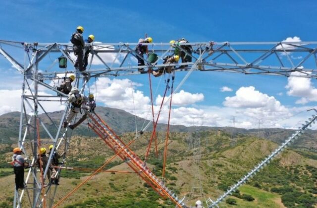 Actualización de tarifas eléctricas en Bolivia mediante nuevo decreto