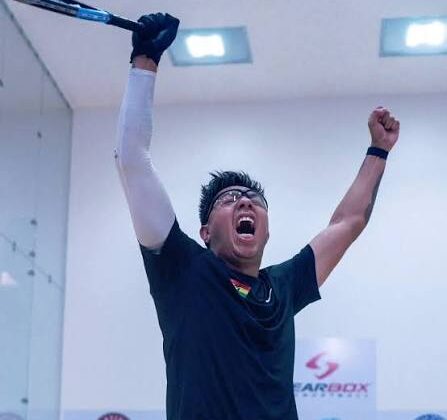 Conrrado Moscoso se convierte en bicampeón mundial de ráquetbol