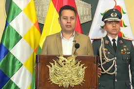 Lara Reitera Solicitud para la Selección del Nuevo Fiscal General