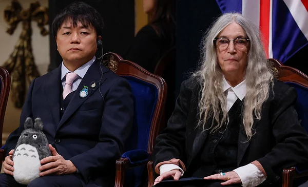 Totoro brilla en los Premios Princesa de Asturias con Patti Smith