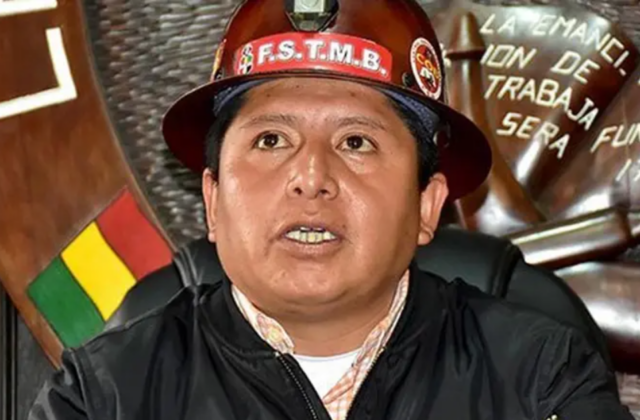 Detienen al exlíder de la COB Juan Carlos Huarachi en Oruro