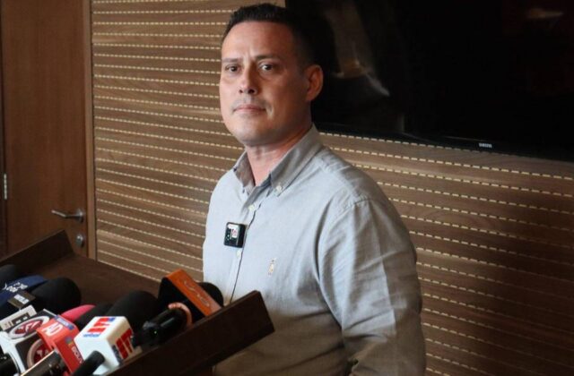 Rafael López solicita reunión con la embajada de EE.UU. tras ser vetado