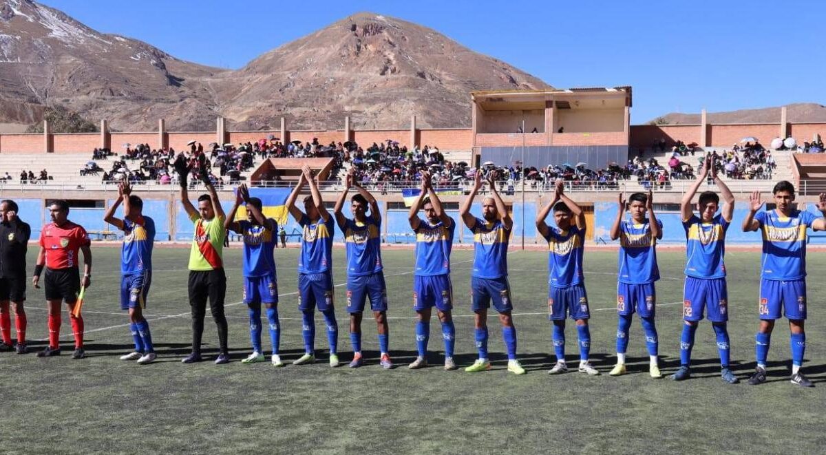 EM Huanuni se prepara para el desafío contra IN San Juan FC en cuartos de final