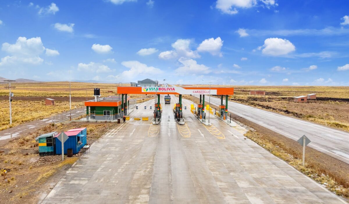Inauguración de nueva imagen en la Estación de Peaje de Caracollo