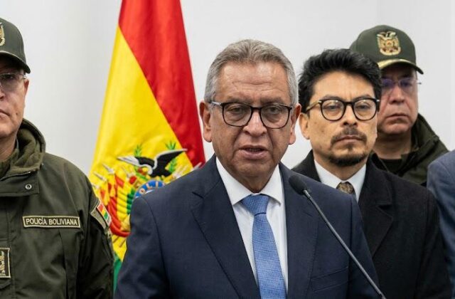 Legisladoras expresan inquietud por declaraciones de Oviedo