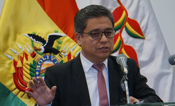 Gálvez promete un octubre negro para el narcoterrorismo y refuerza la lucha del Gobierno