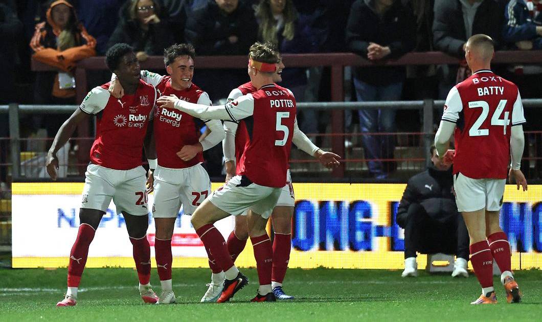 Arsenal eliminado de la Copa de la Liga tras inesperada derrota