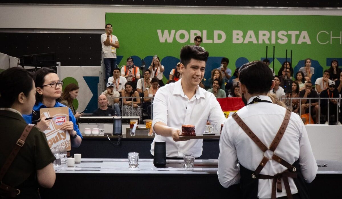 Nicolás Vargas destaca en el Mundial de Baristas 2026