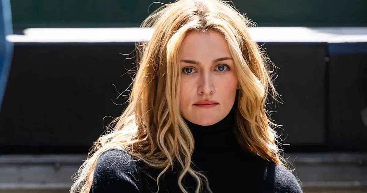 El resurgir de Carolyn Bessette-Kennedy en la moda actual