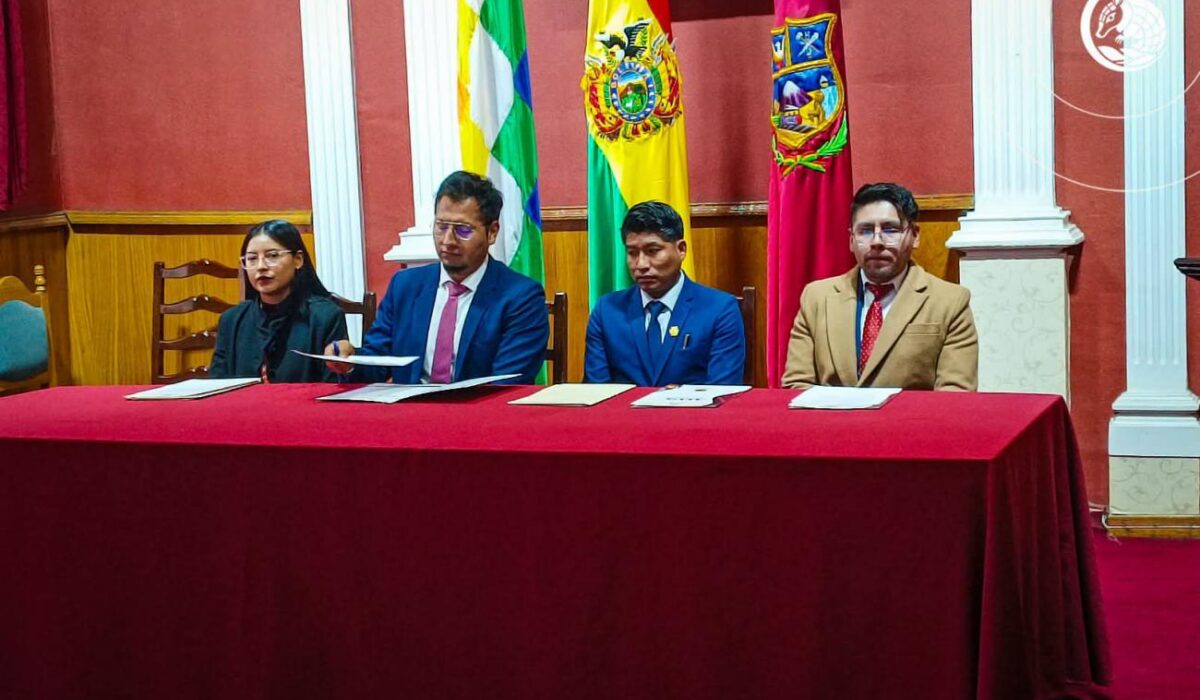 Iniciativa municipal promueve el empleo digno para jóvenes en Oruro