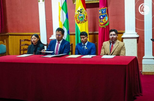 Iniciativa municipal promueve el empleo digno para jóvenes en Oruro