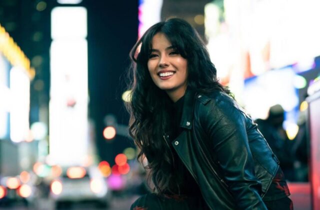 Talento boliviano brilla en Nueva York con una interpretación de ‘Como la flor’