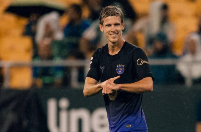 Dani Olmo se perderá el clásico por un mes tras lesión