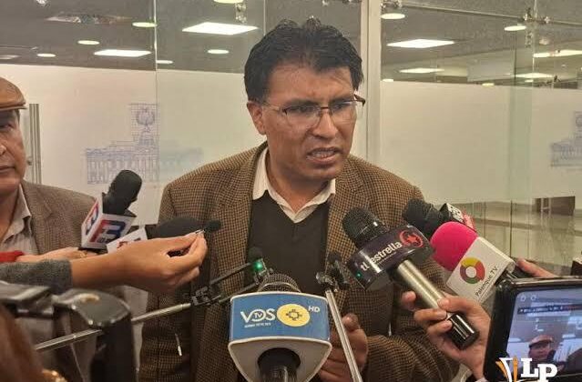 Unidad trabaja en la recuperación del curul de Condori y respalda a Moscoso