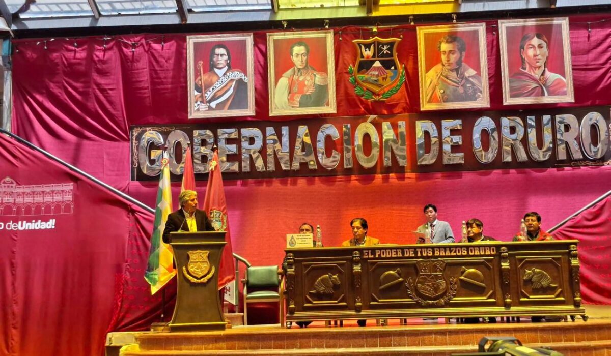Más de 100 mil orureños carecen de acceso a agua potable por cañería