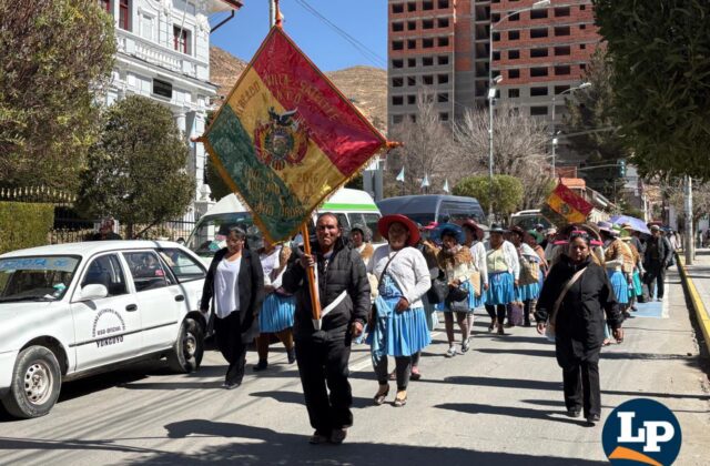 Comerciantes minoristas de Oruro demandan revisión del Decreto 5716