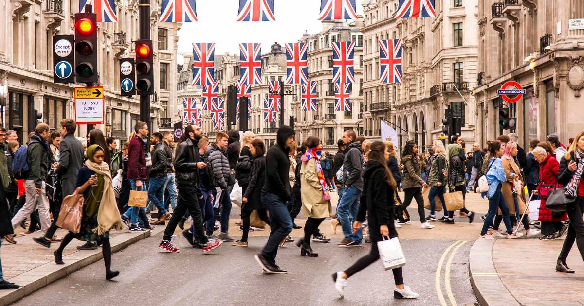 Inauguran sección peatonal en Oxford Street, Londres