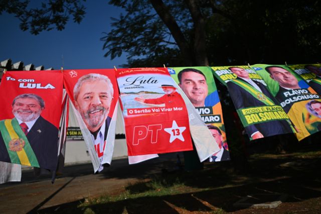 Candidatos brasileños empatados en las encuestas a pocas horas de las elecciones