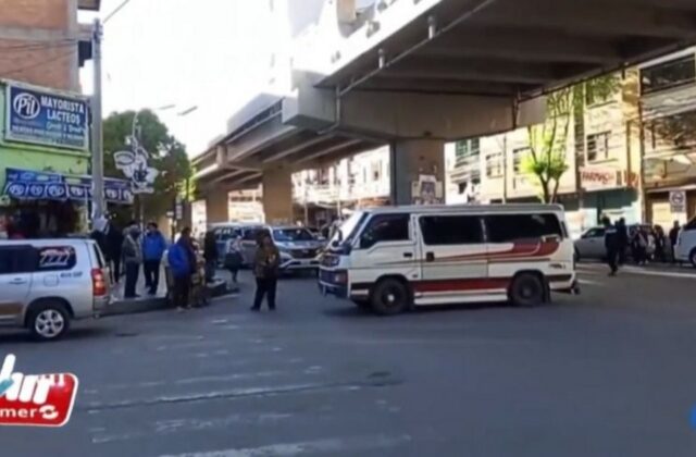Oruro: el paro de choferes no afecta la movilidad en la ciudad