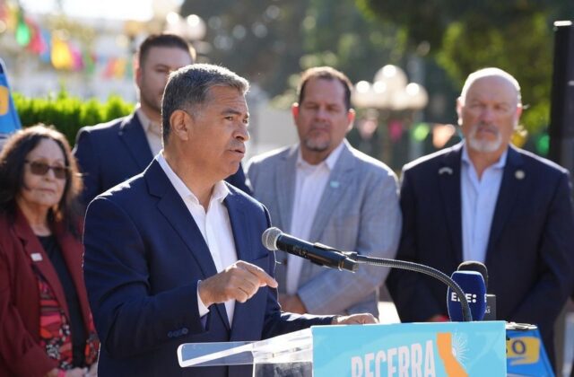 Xavier Becerra, un paso hacia la gobernación de California con apoyo mayoritario