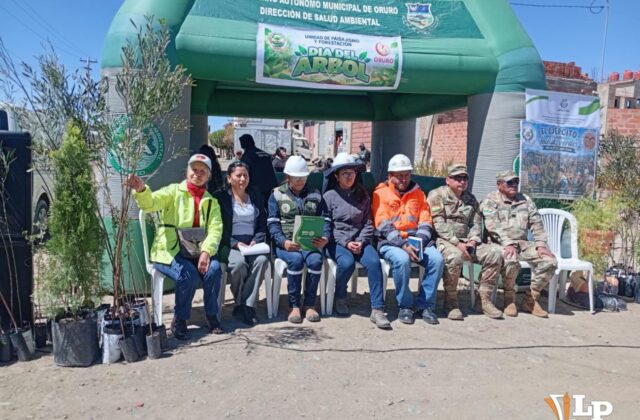 Oruro celebra el Día del Árbol con actividades de concienciación