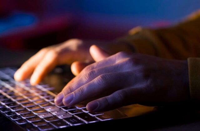 Fallas críticas en PHP provocan la desconexión de sitios web a nivel global