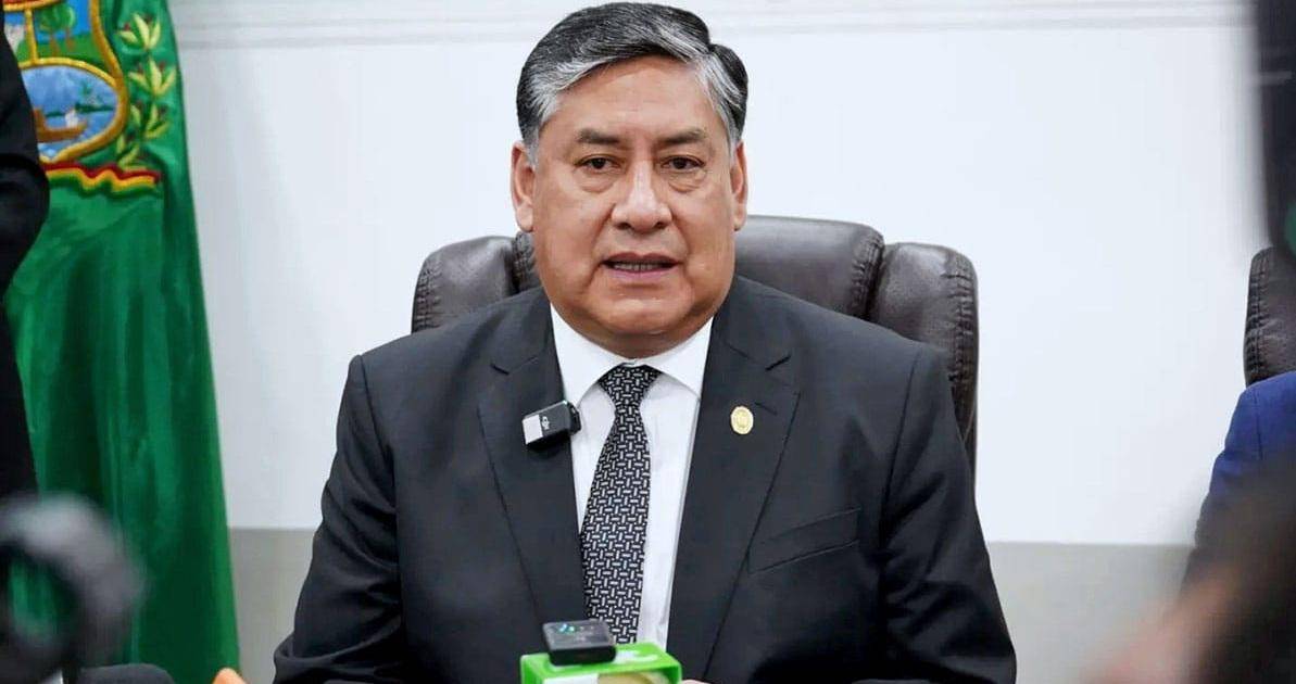 Exdirector de Migración denuncia vínculos de exautoridades con redes criminales