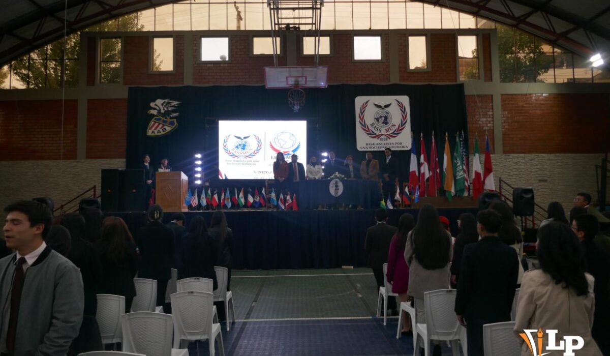 Inauguración del BASSMUN-LEADMUN 2026 en el Anglo Americano de Oruro