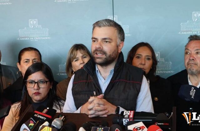 Defensa de Libre hacia Tuto Quiroga tras acusaciones de Oviedo