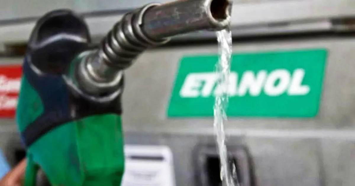 Aumento en la mezcla de etanol en gasolina recibe apoyo del sector automotriz