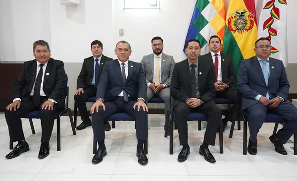 Retos de los nuevos fiscales departamentales en Oruro