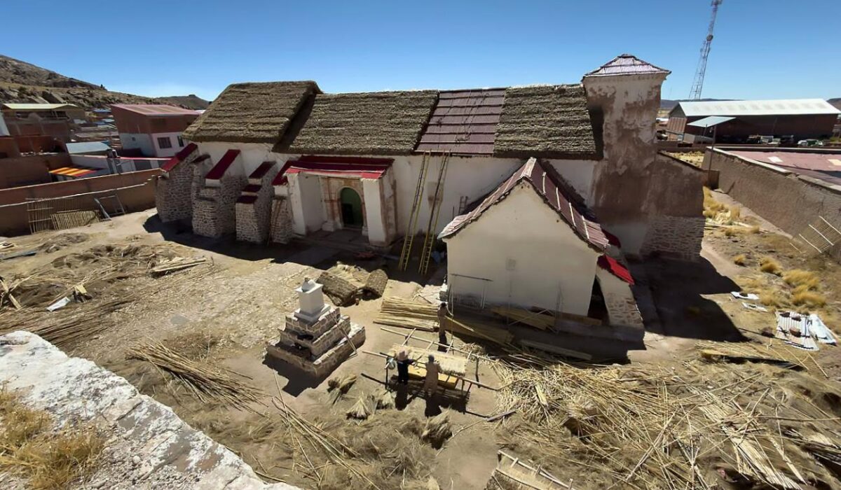 Progreso en la restauración de la Capilla Sixtina de Curahuara de Carangas