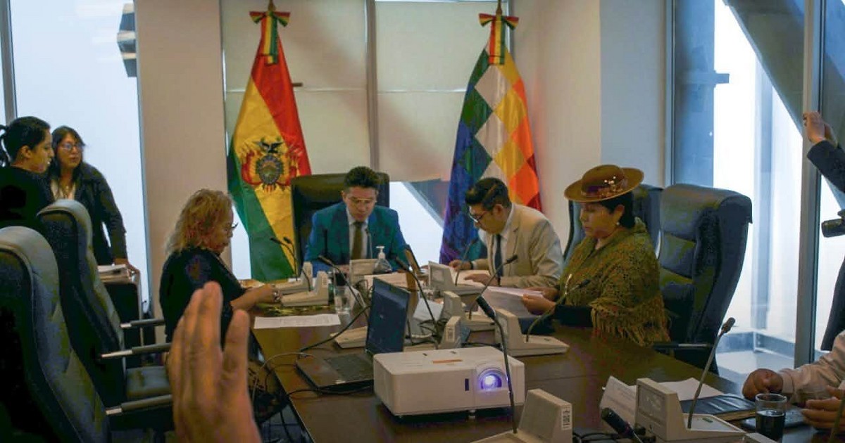 Aprobación del Proyecto de Ley Antibloqueos en Bolivia